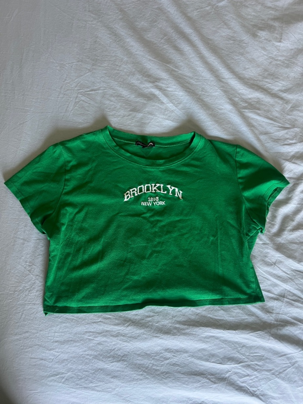 Green 'Brooklyn' Cropped Tee